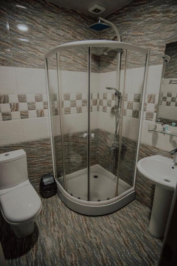 Discovery Hotel Kutaisi Eksteriør billede